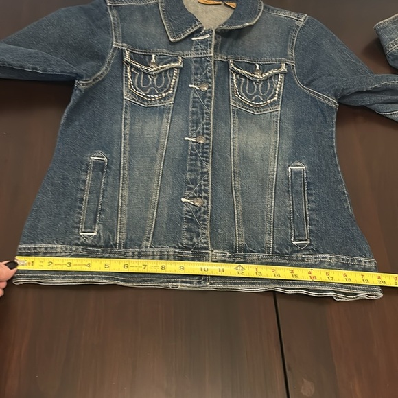 Wrangler Western Denim Embroidered Pockets Jean Denim Jacket Women Size M - Picture 16 of 17